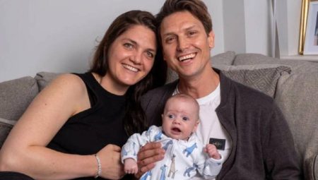 Tıpkı bebeği 2 sefer doğurdu!